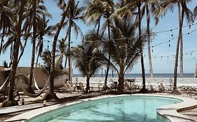 Sunset Surf Villa